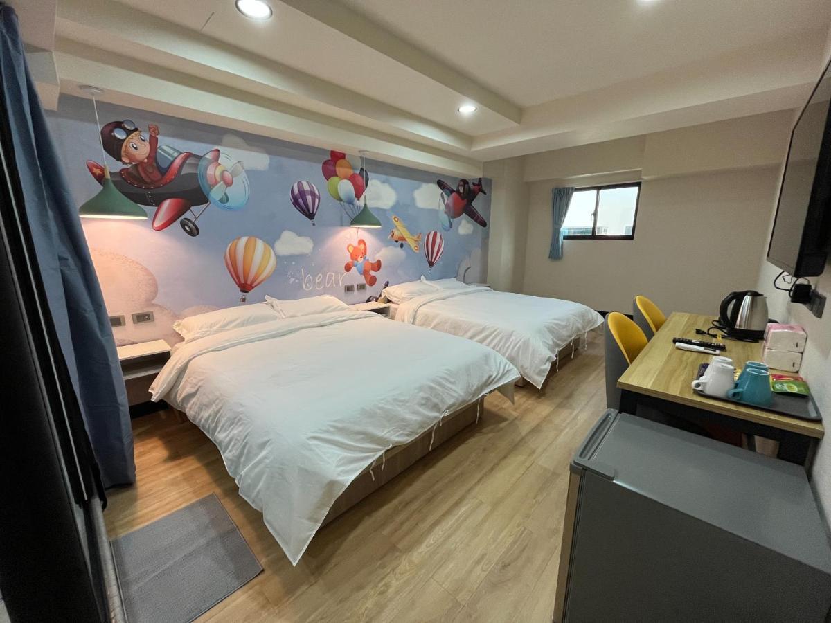 Lulu Inn Tainan Extérieur photo