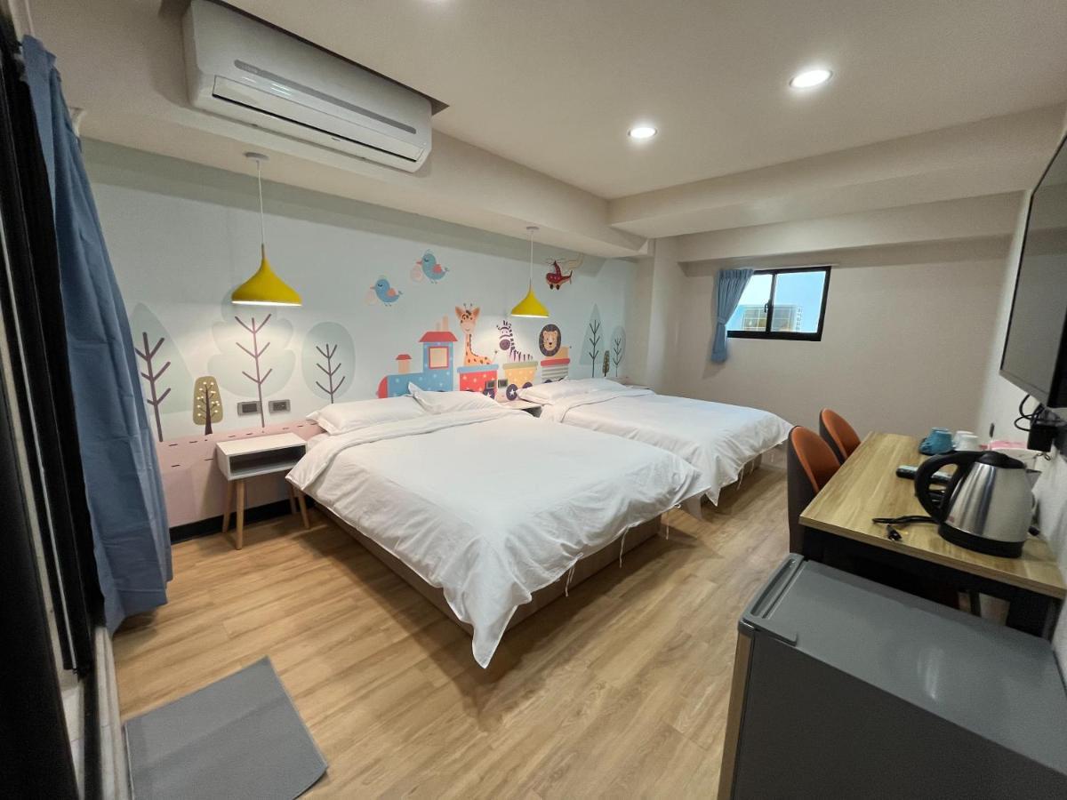 Lulu Inn Tainan Extérieur photo
